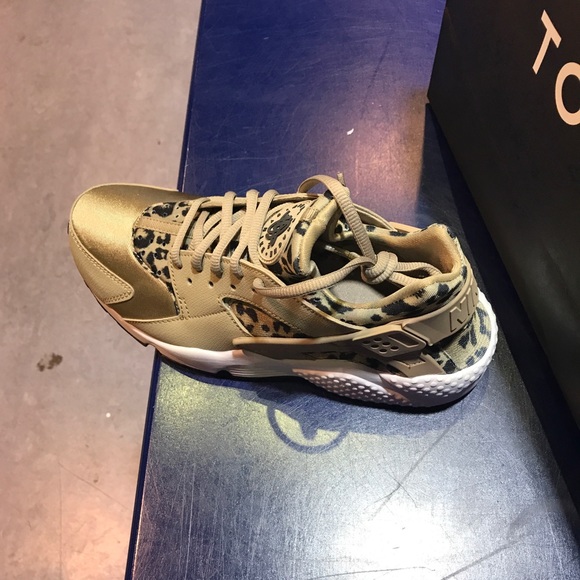 animal print huaraches